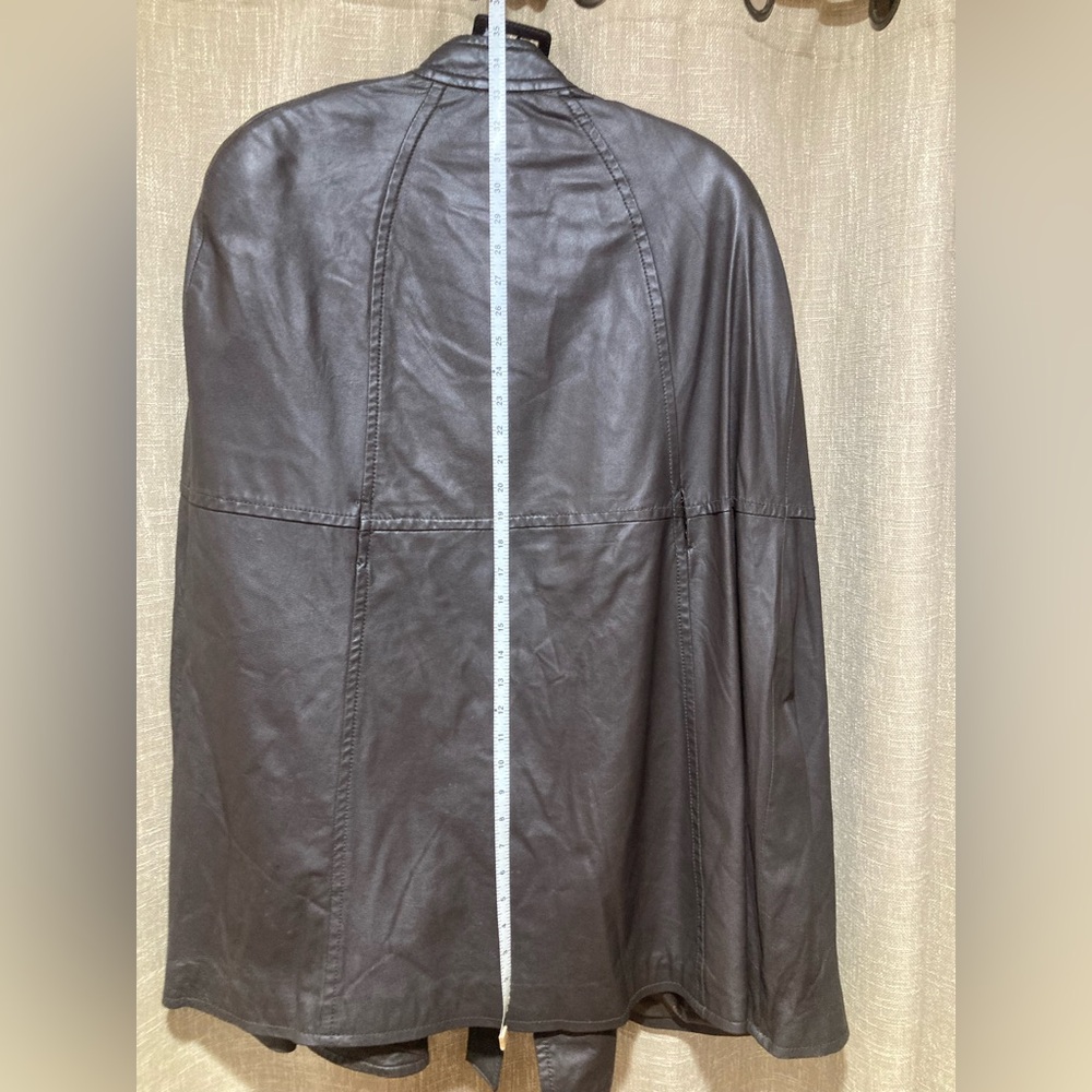 new LEON MAX spectatular Genuine Leather $1198 RETAIL Cape JACKET Brown S28/80 - Picture 6 of 16